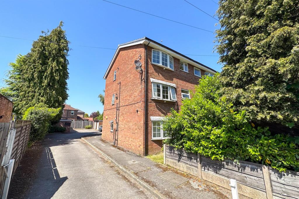 Main image of property: Church Road, Urmston, Manchester, M41