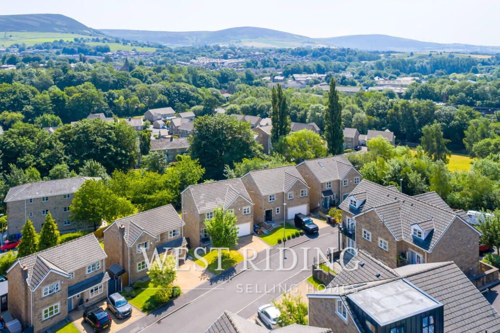Shires View, Mossley, Ashton-Under-Lyne photo 4
