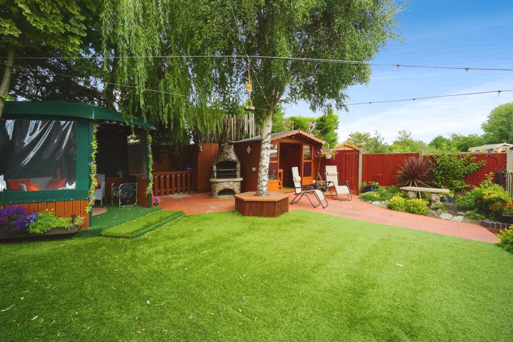 House in Dudley, Wrens Nest, Swan Village - View 4