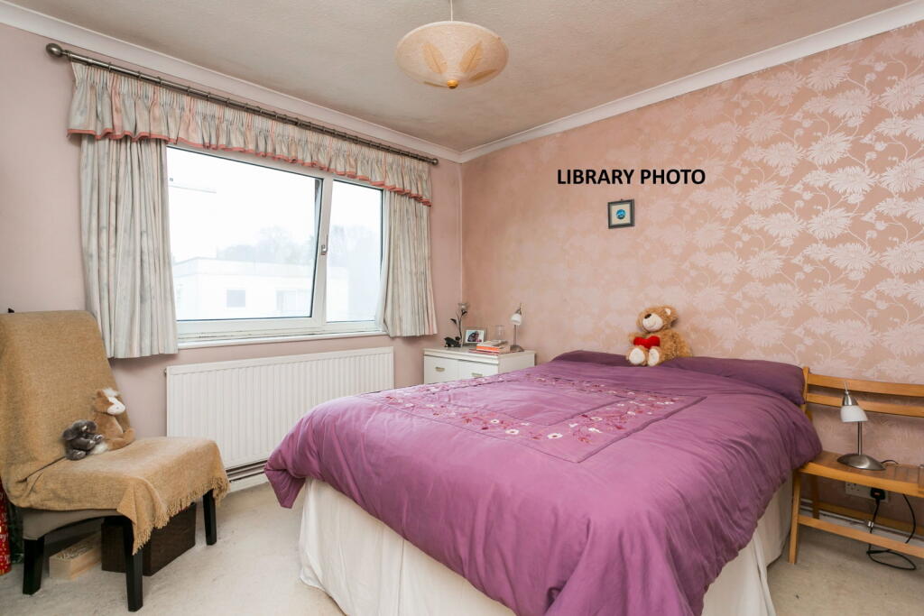 Apartment in Tonbridge - More