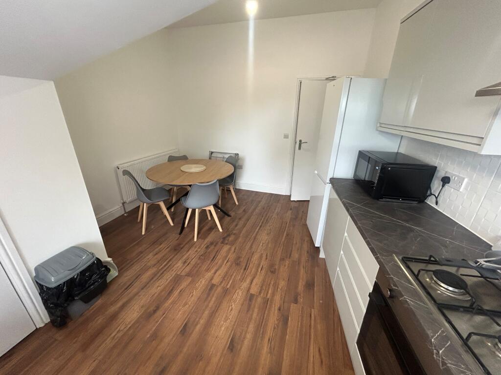 House in Derby - View 5