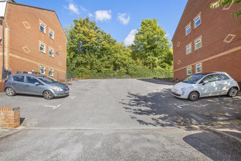 Property photo 6