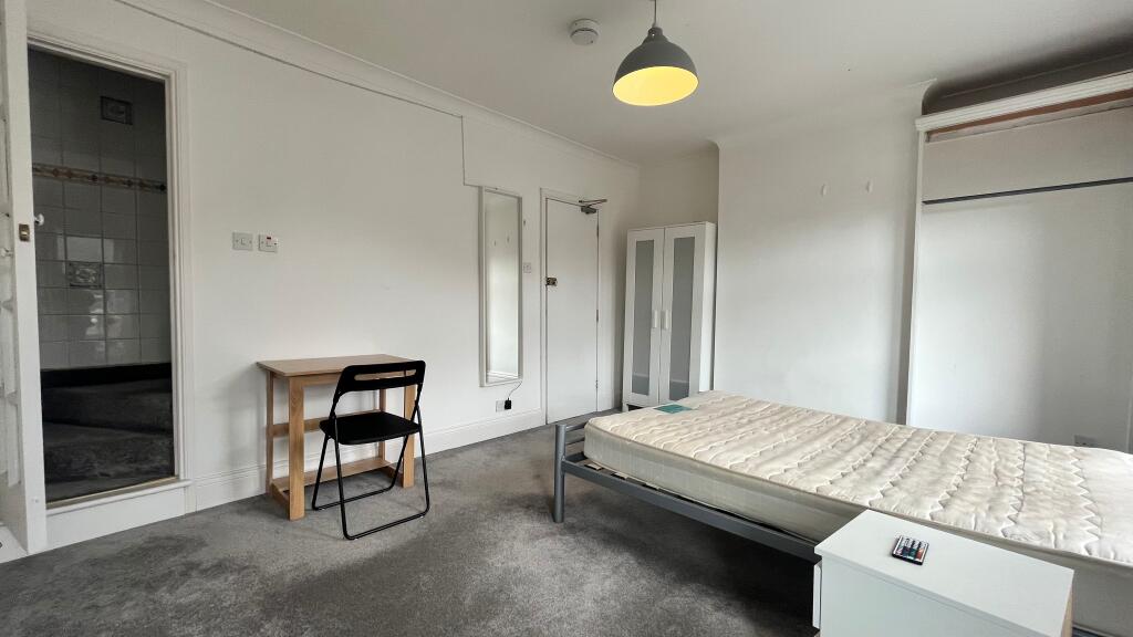 Main image of property: Cromwell Road, Polygon, Southampton