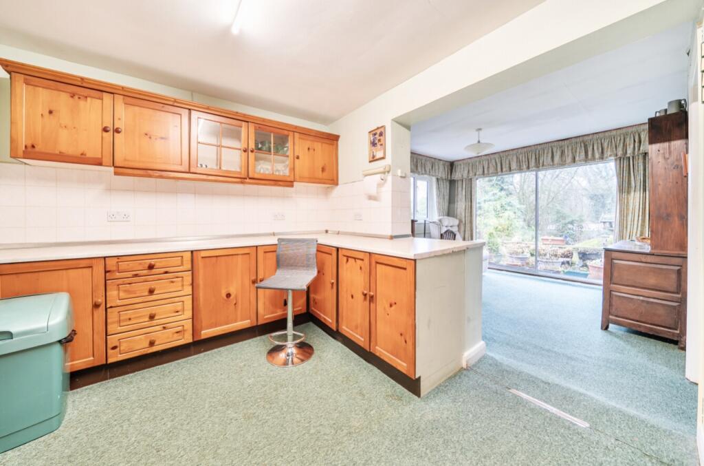 Woodlands Drive, Colsterworth, Grantham, Lincolnshire, NG33 photo 3