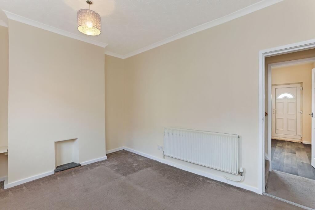 House in Wakefield - View 5