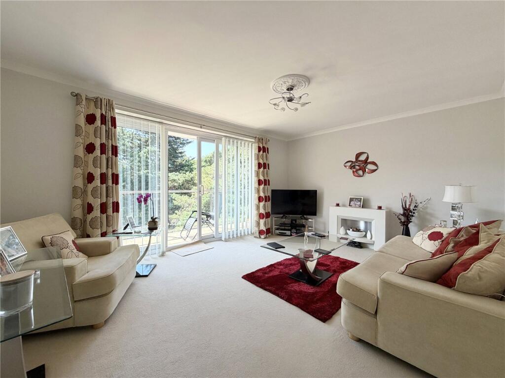 Apartment in Bournemouth, Branksome, Poole - View 4