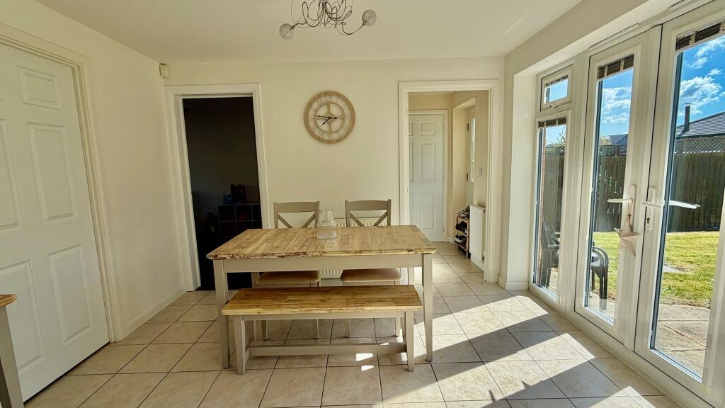 House in Grimsby, Healing - View 3