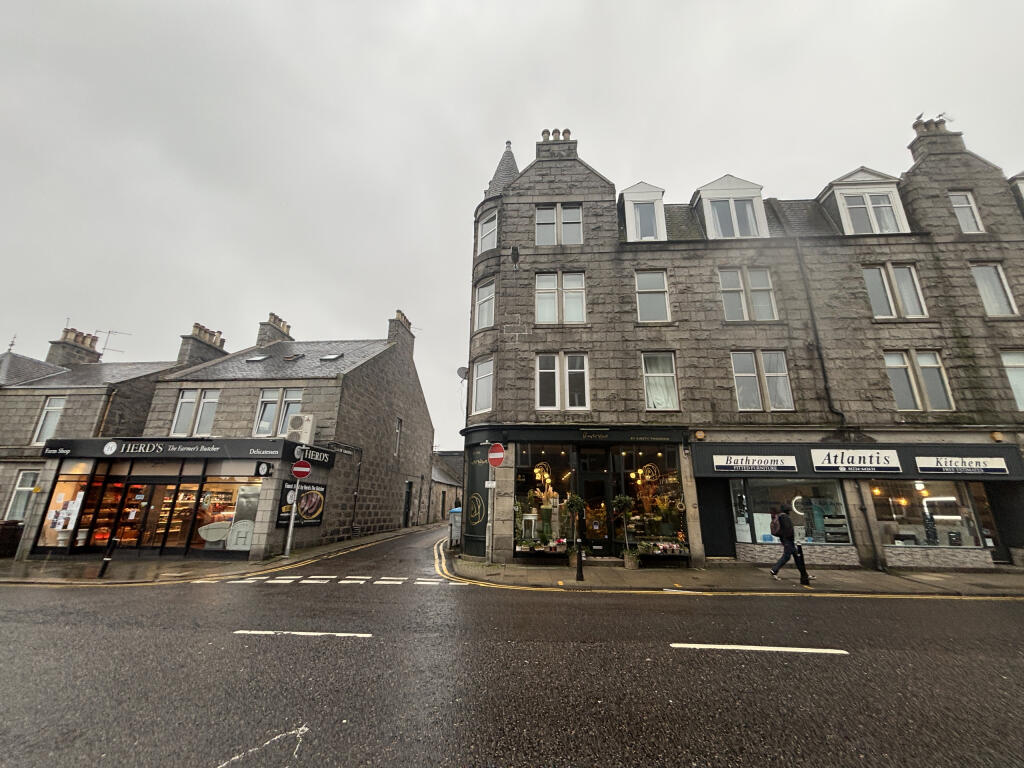 Main image of property: 59 Craigie Loanings, Aberdeen, Aberdeenshire