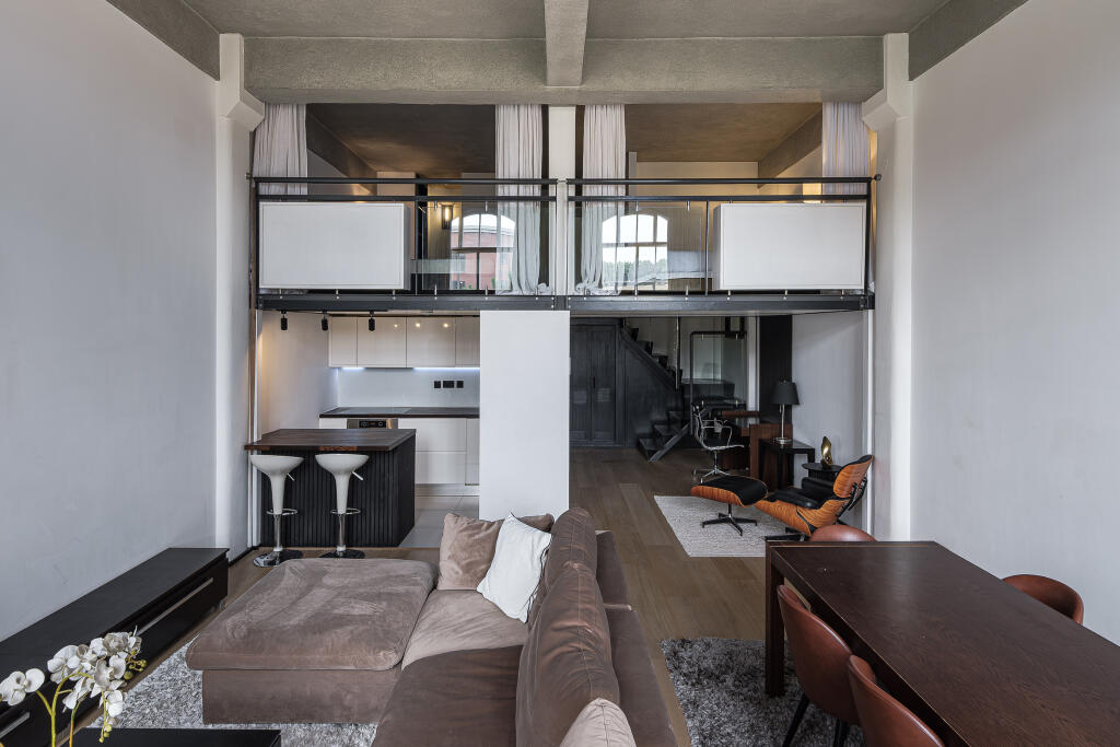 Main image of property: Manhattan Building, Fairfield Road, E3