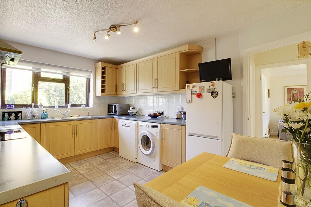 House in South Kesteven, Halfleet, Market Deeping - View 5