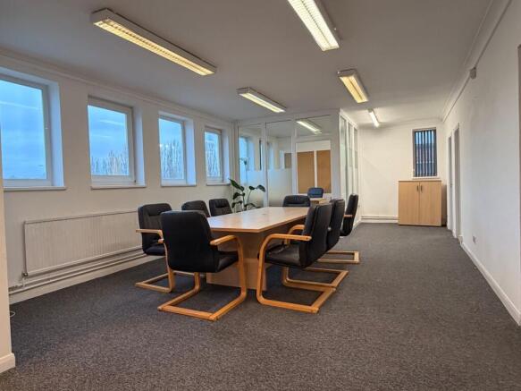 Unit 4 Open Plan Office.jpg