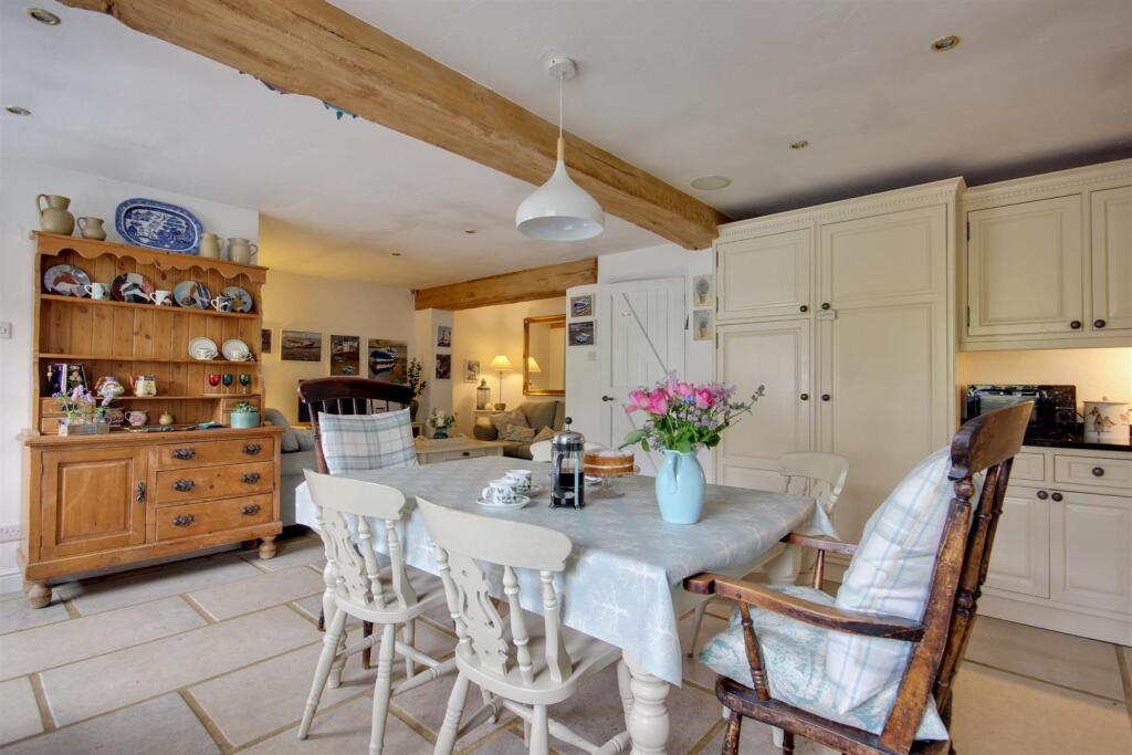 House in York - View 2