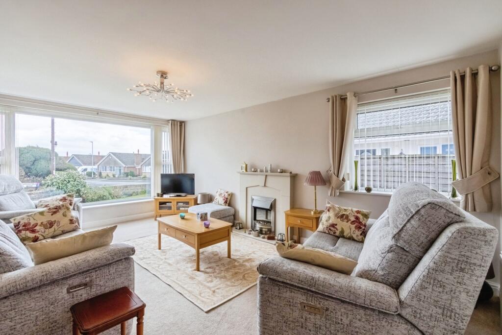 House in Leeds, Barwick in Elmet and Scholes - View 2