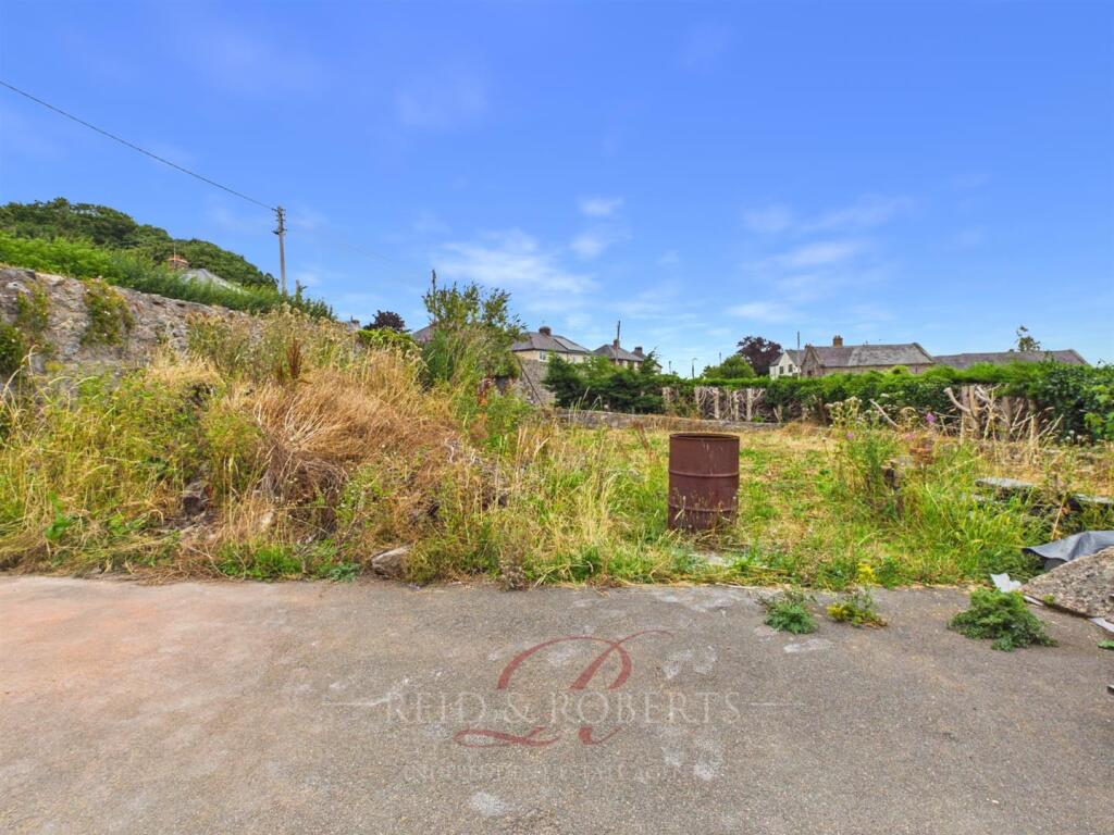 House in Llandudno - View 2
