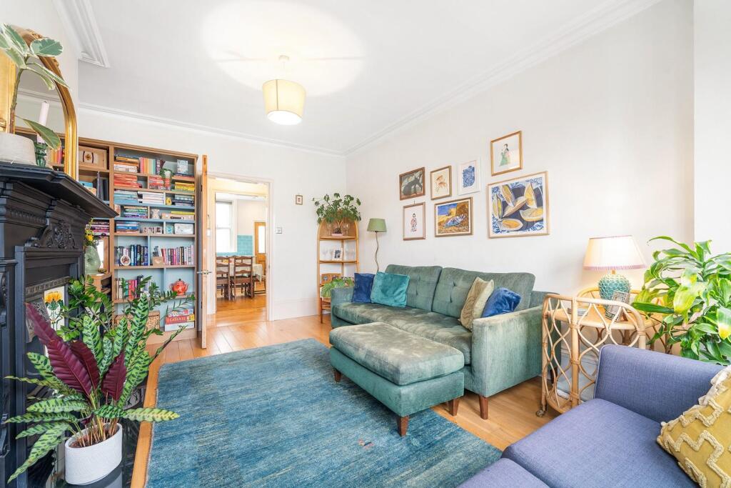 Apartment in London - View 2