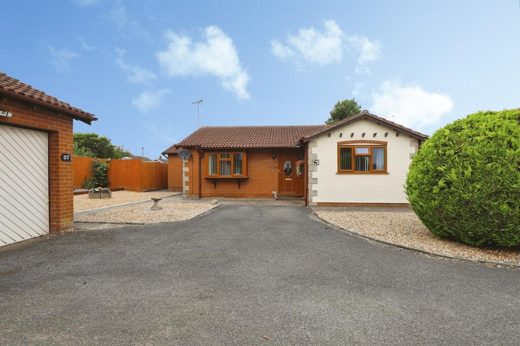 Main image of property: Grosvenor Avenue, Bourne