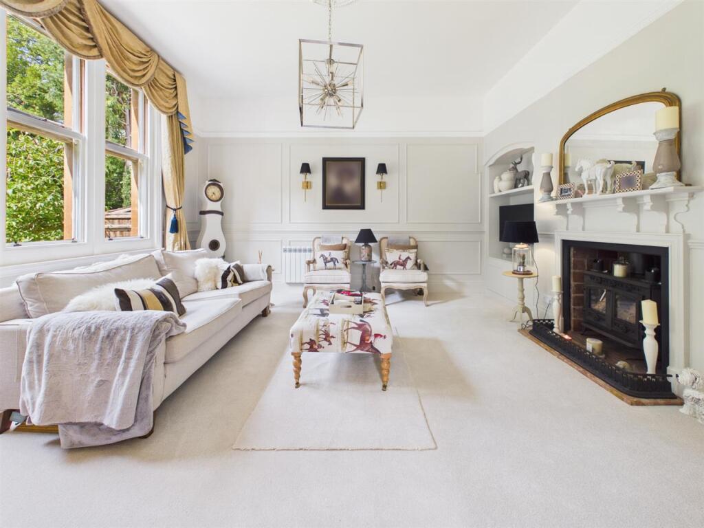 Maidenhatch, Pangbourne, Reading - View 3