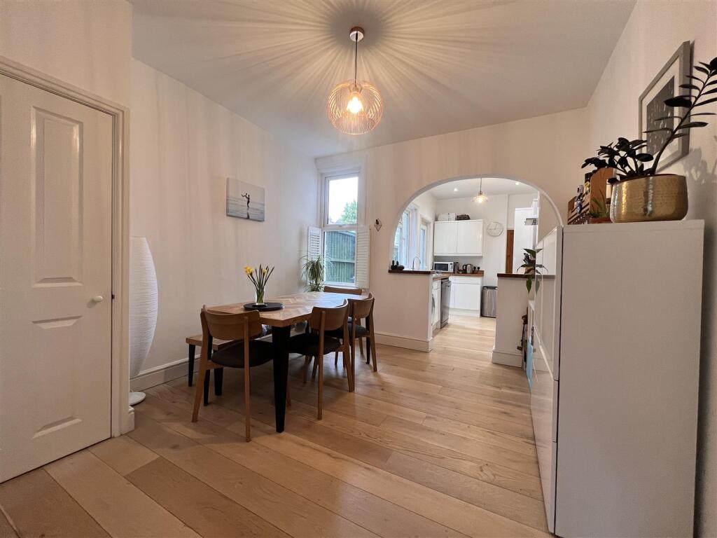 House in Cowes, Isle of Wight - View 4