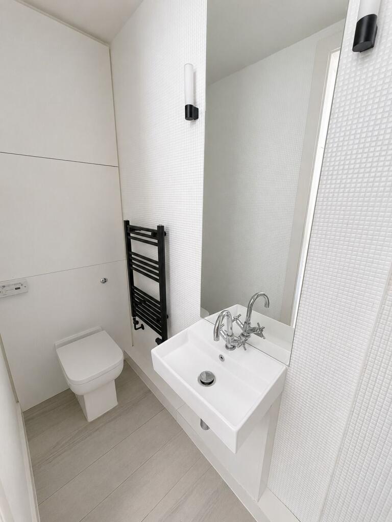 Apartment in Harrow - View 2