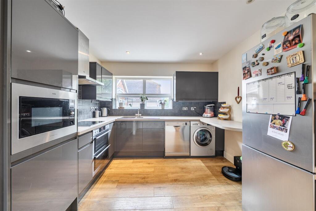 Apartment in Oxford - More