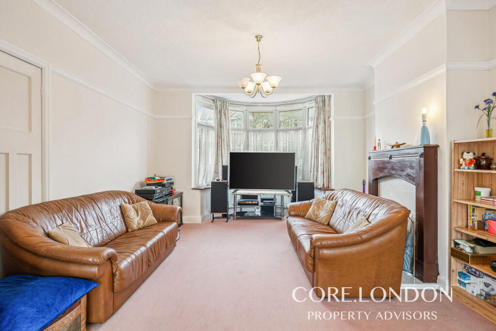 Mulgrave Road, London, W5 photo 4