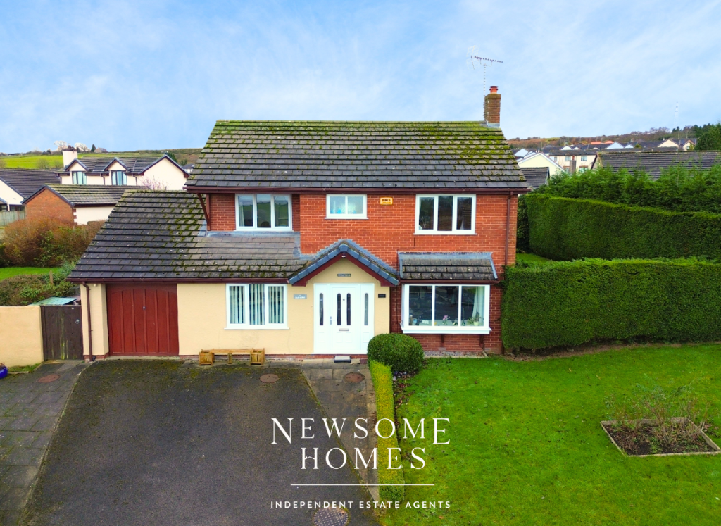Main image of property: Cae Derw, Pentre Halkyn