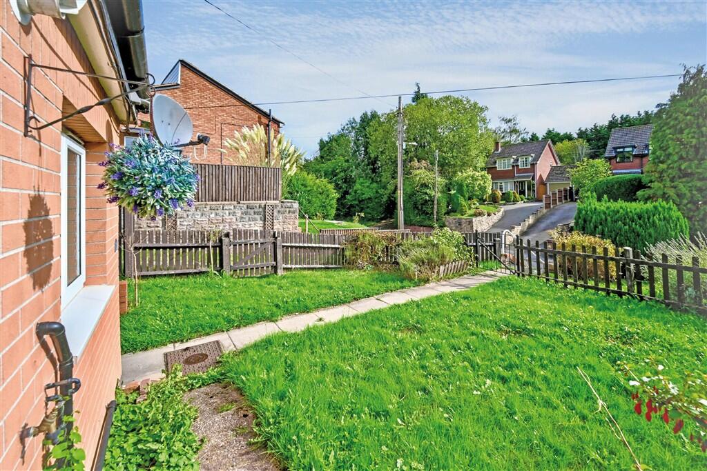 House in Lichfield, Colton - View 3