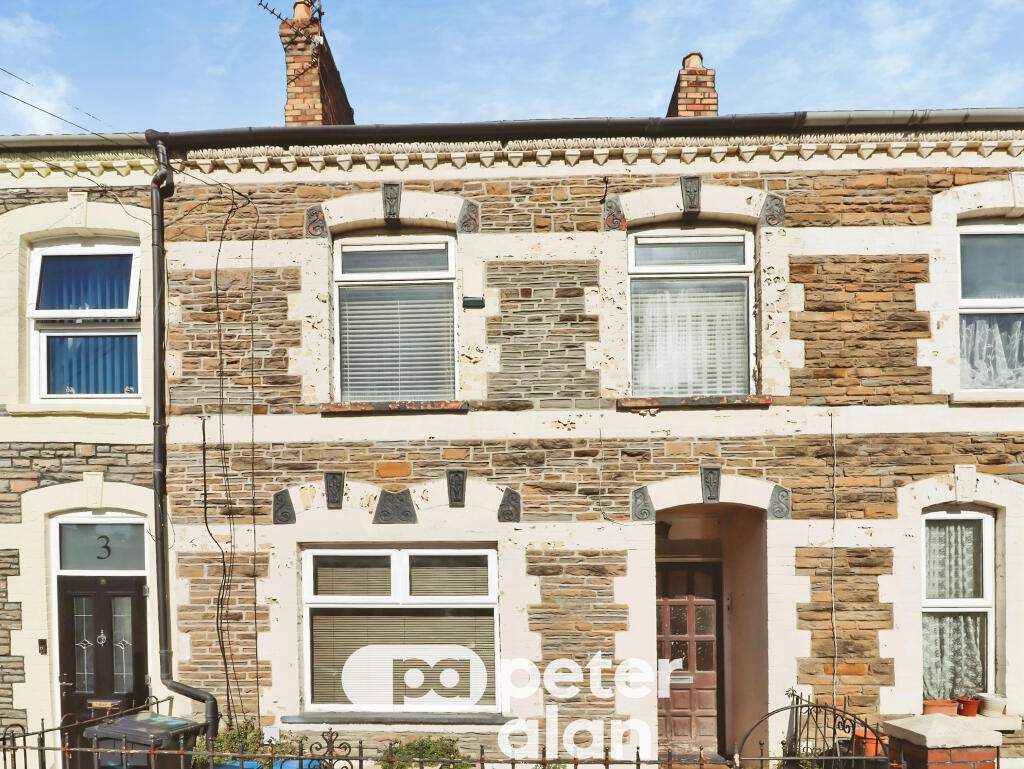 Main image of property: Eyre Street