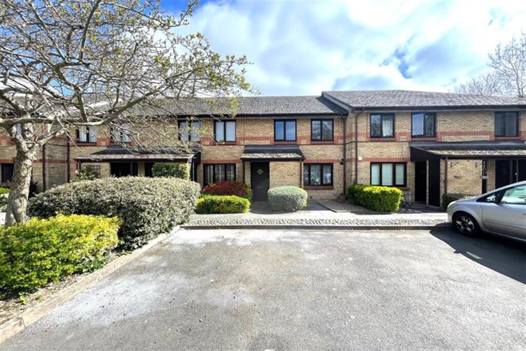 Main image of property: Maple Gate, Loughton, IG10