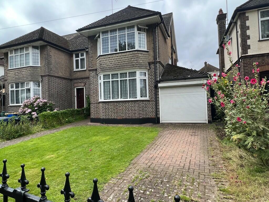 Main image of property: New Bedford Road, Luton, Bedfordshire, LU3