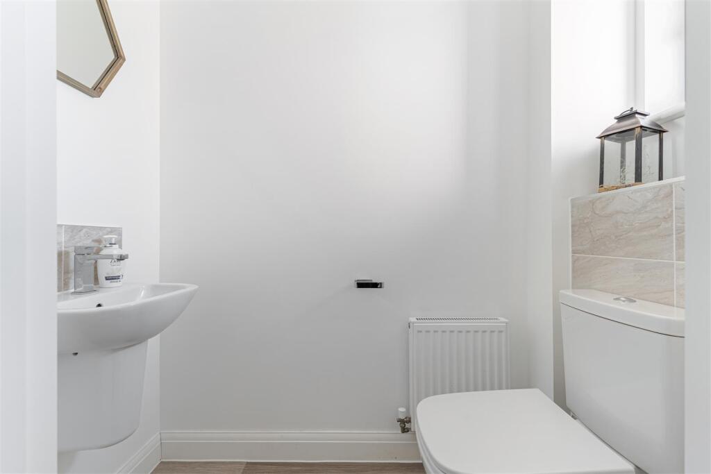 Gateway Grove, West Wick, BS24 - More