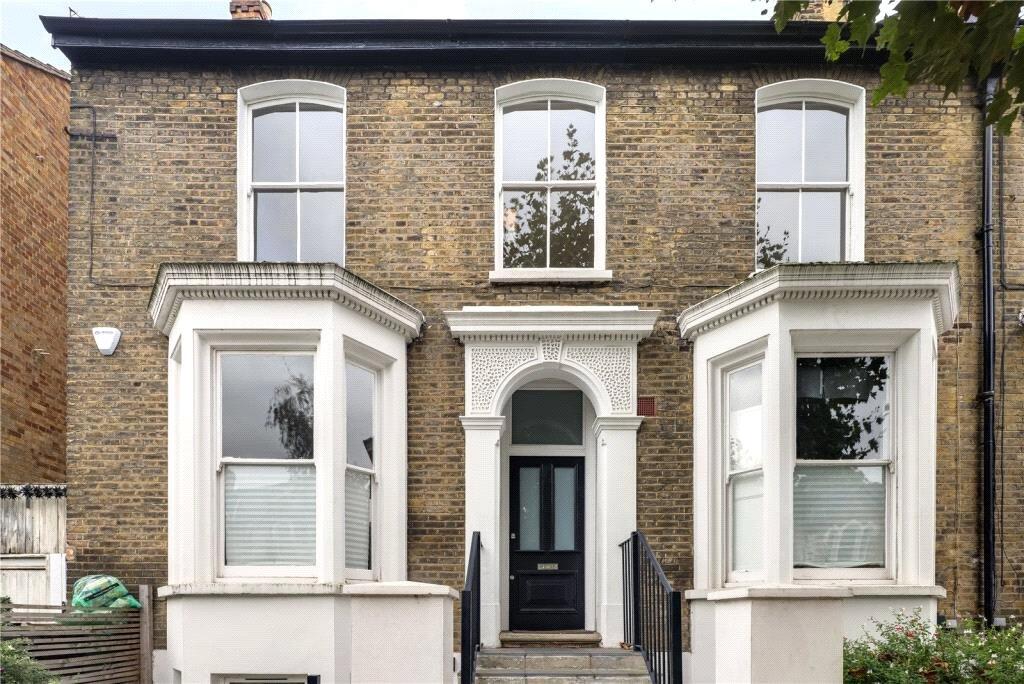 Main image of property: Powerscroft Road, London, E5