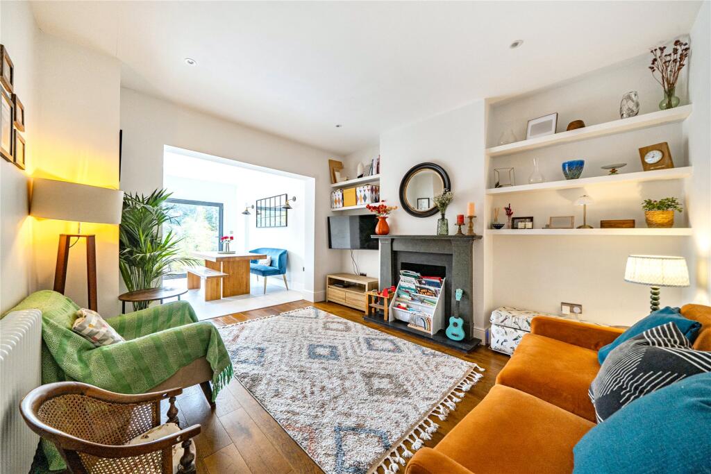 House in Kingston upon Thames - View 5