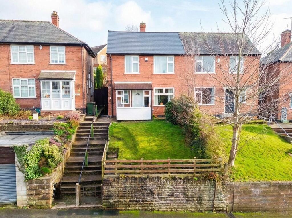 Main image of property: Calverton Road, Arnold, Nottingham