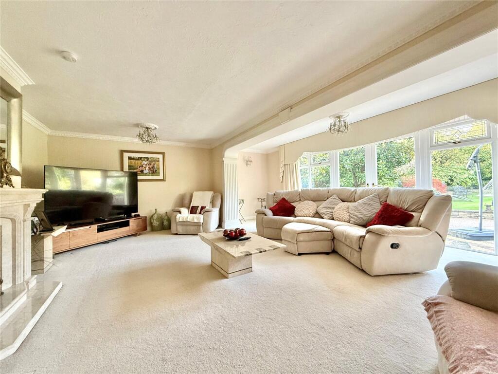 House in Eastbourne, East Sussex - View 2