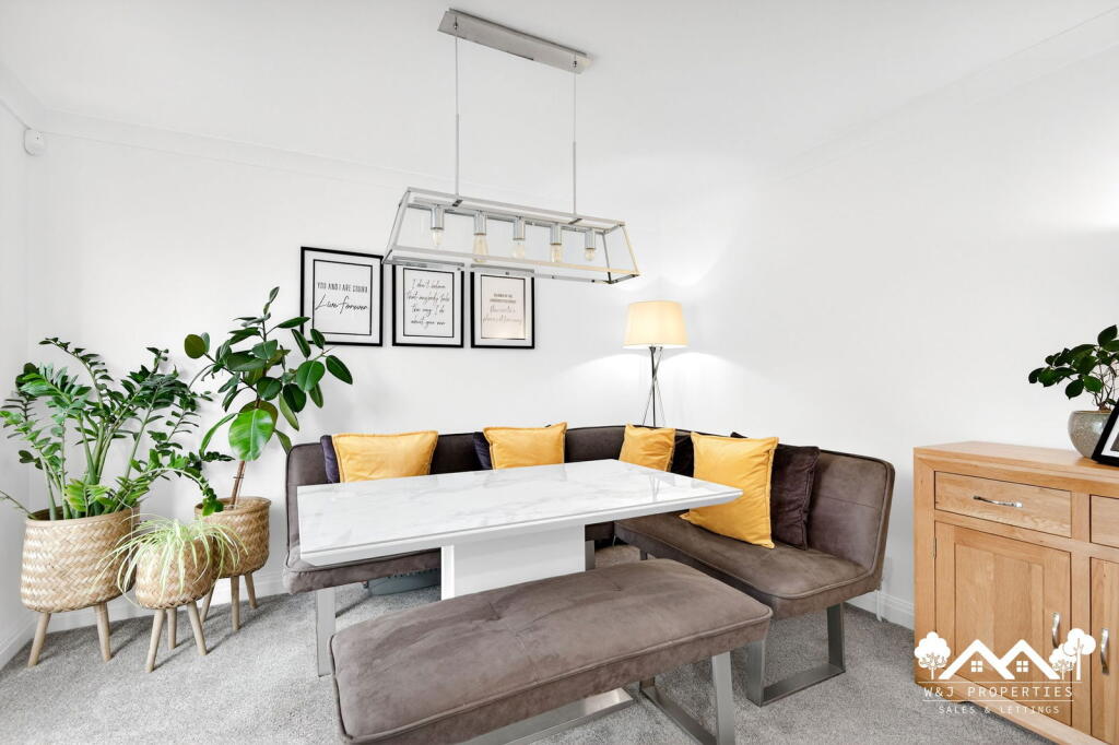 Additional image 11 of Earls Drive, Hoddlesden, Darwen, BB3