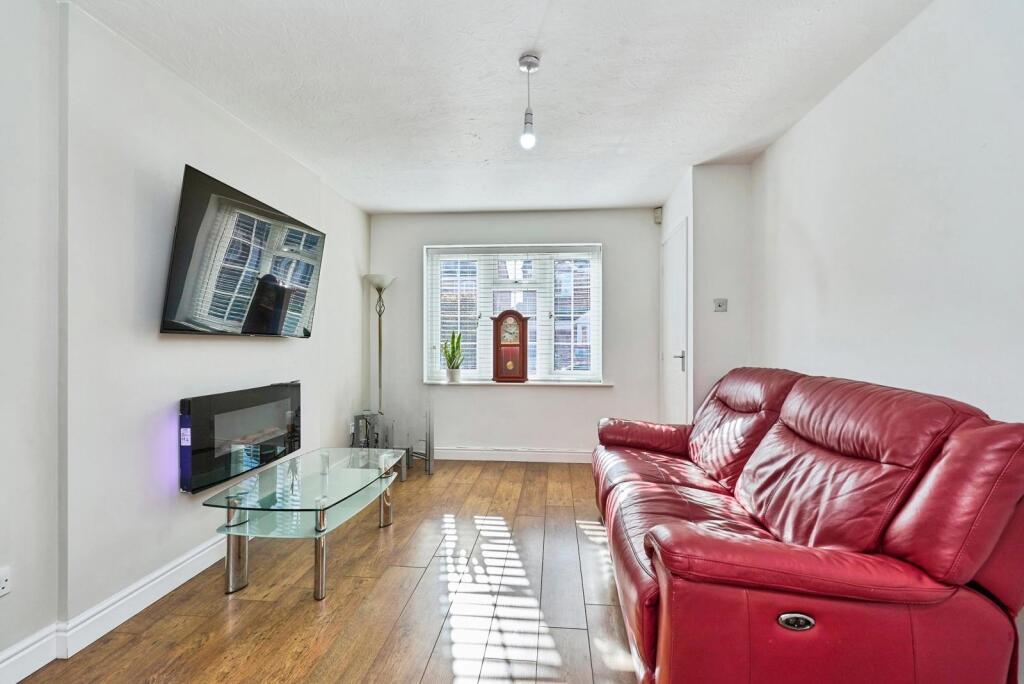 House in Walsall - View 2
