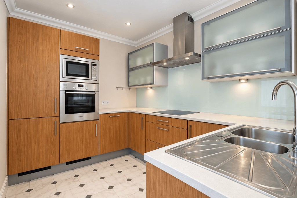 Apartment in London - More