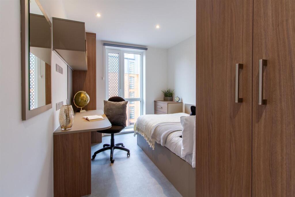 1 bedroom flat share for rent