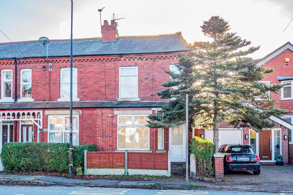 Main image of property: Davyhulme Road, Davyhulme, Manchester, M41