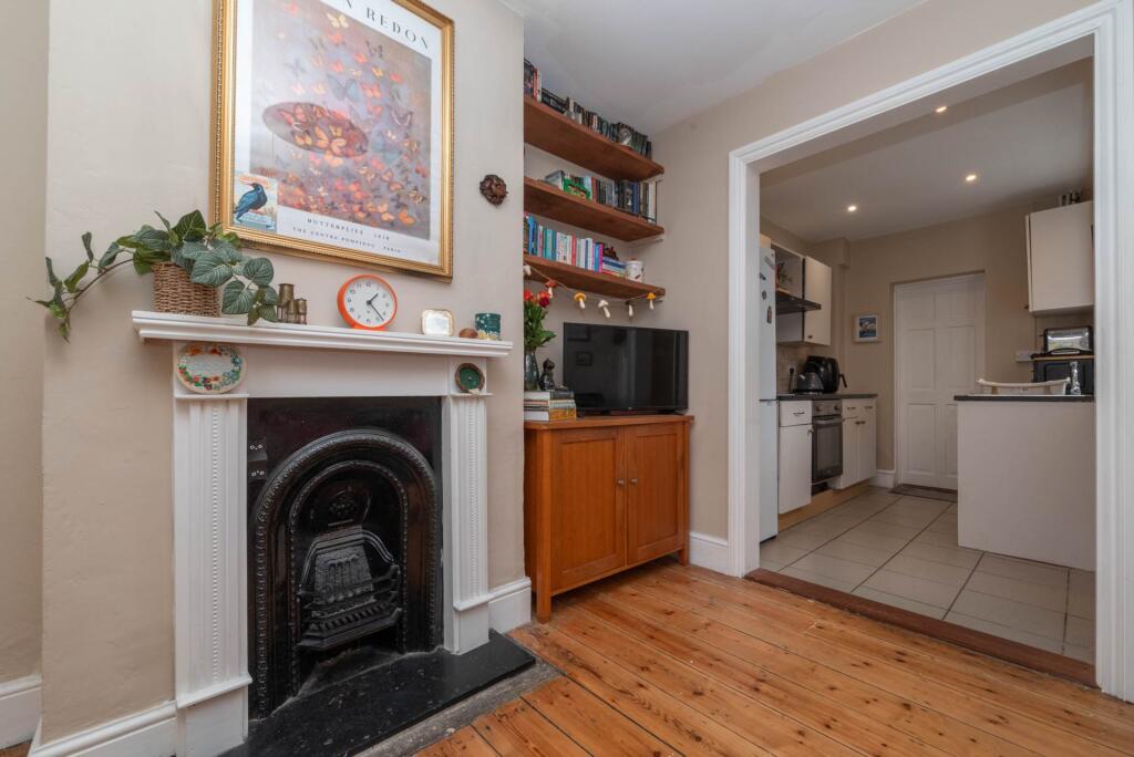 House in Canterbury - View 5