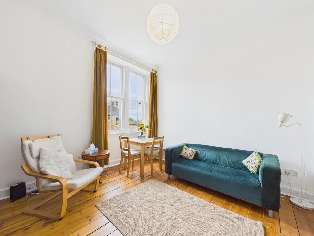 Apartment in Edinburgh, The Grange - View 2
