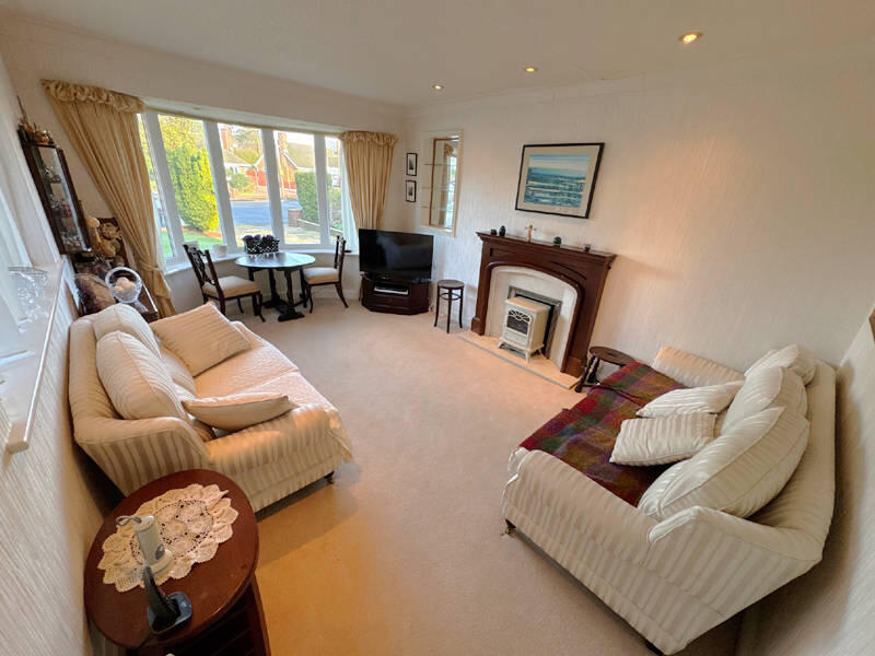 Enderley Court - Thornton Cleveleys - FY5 5JB photo 2