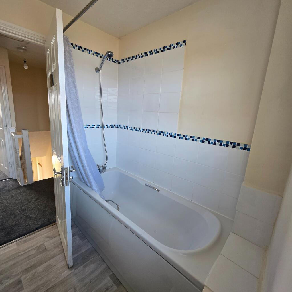 Additional image 17 of Stainton Close, Bradford