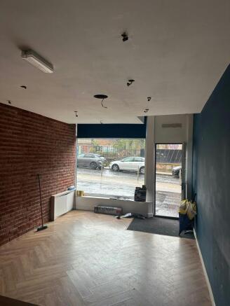 45 Byres Rd - 004.jpg