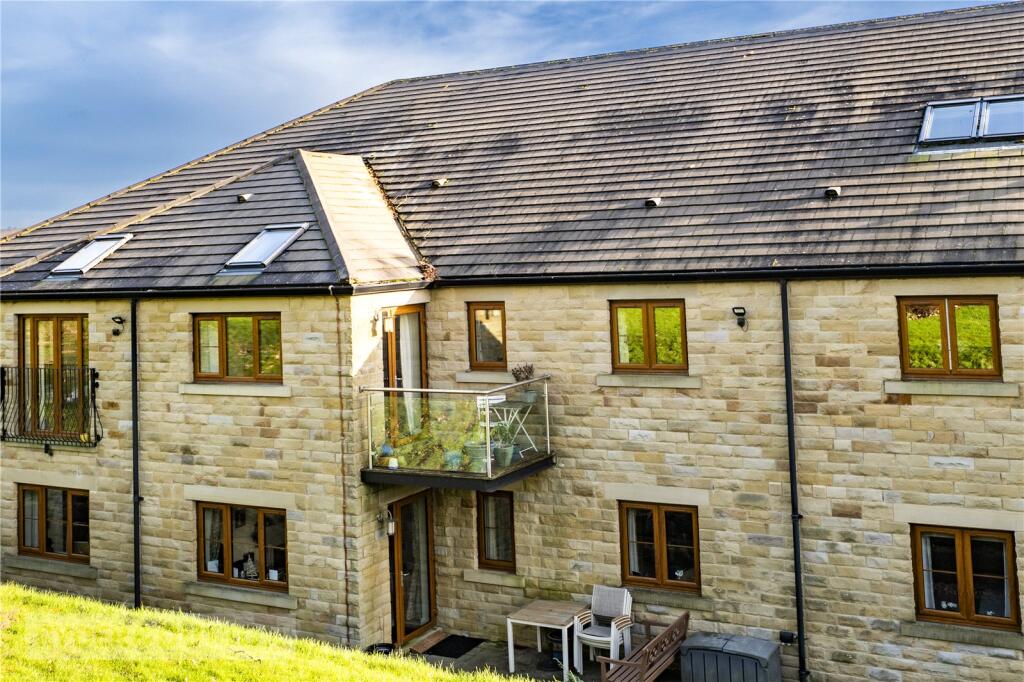 Main image of property: Huddersfield Road, Thongsbridge, Holmfirth, West Yorkshire, HD9