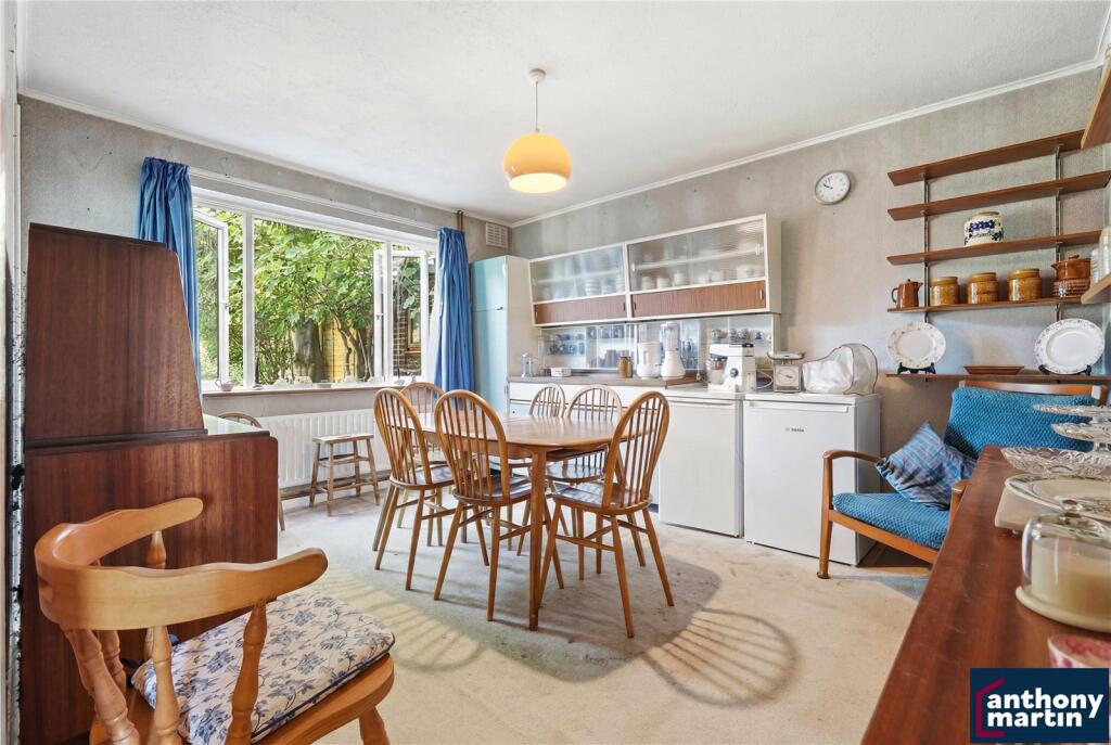 Longfield Road, Meopham, DA13 photo 3
