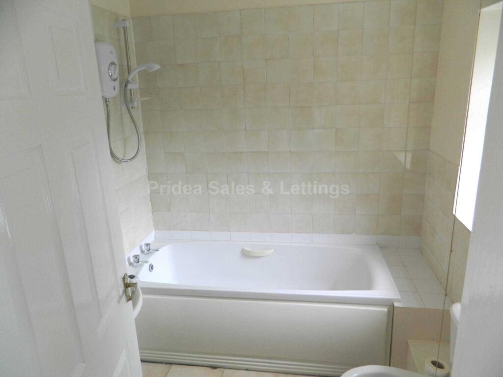 House in Lincoln, Lincolnshire - View 5