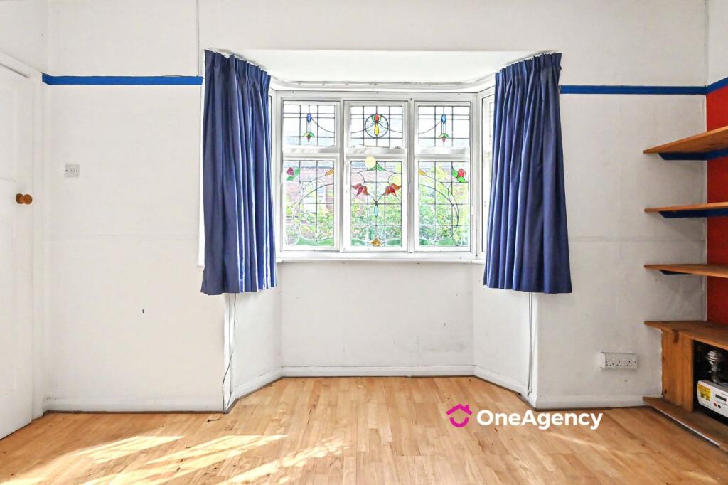 House in Stoke-on-Trent - View 5