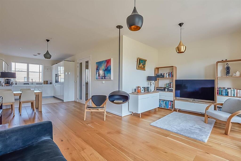 Main image of property: Whitelocks Drive, Cambridge